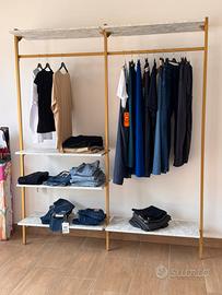 Arredamento attività commerciale