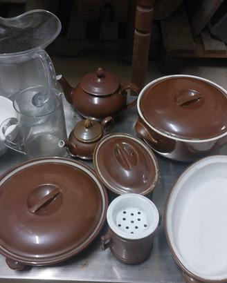 stoviglie in ceramica francese 