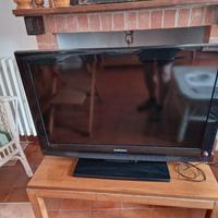 Televisore Samsung 32 pollici + decoder