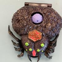Mighty Max (intrappolato da Arachnoid)