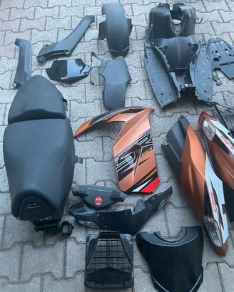Pezzi di ricambio Aprilia sr 50 r 2016