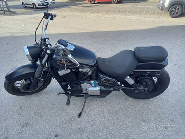 Honda shadow 750