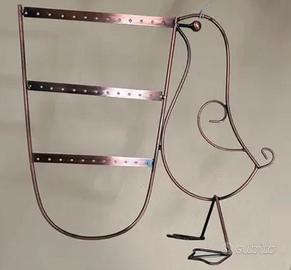 PORTA ORECCHINI IN RAME.