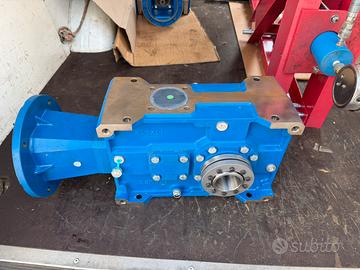 Riduttore Tramec tf 140b