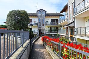3 LOCALI A MARCALLO CON CASONE
