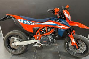 KTM 690 SMC R- 2024
