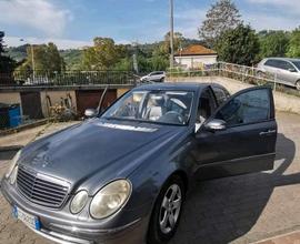 MERCEDES Classe E (W/S210) - 2004