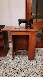 macchina da cicire con mobiletto