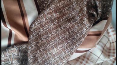 Foulard Burberry originale