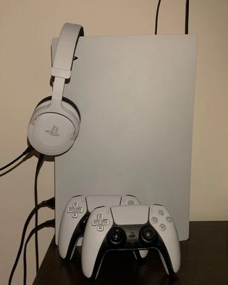 Ps5+2 joystick+cuffie originali PlayStation