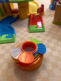 Gioco in legno Montessoriano