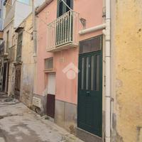 2 LOCALI A MONREALE