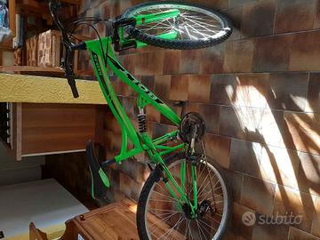 bici ammortizzata monta bike