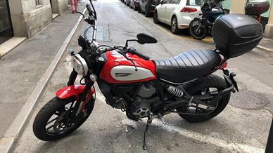 Moto Ducati Scrambler Icon 800