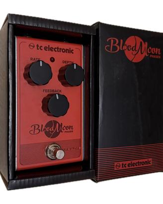 TC Electronic - Blood Moon PHASER