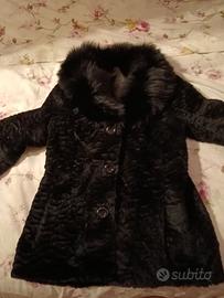 Pelliccia nera vintage