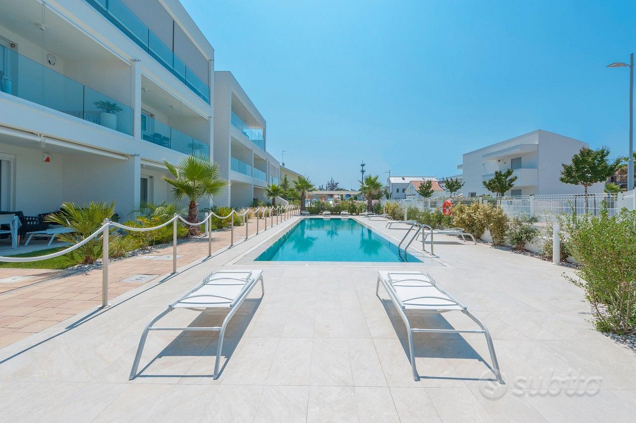 JESOLO - Appartamento 2 camere con giardino e pisc - Vista 2