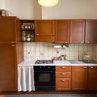 Cucina resistente anta in noce