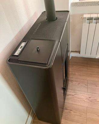 Stufa a Pellet Freepoint Slim