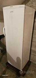 Congelatore/Freezer Verticale SMEG 7 cassetti , A+