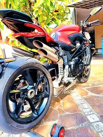 MV AGUSTA BRUTALE 1000 RS