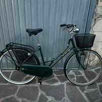 Bicicletta da città elegante e comodissima