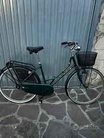 Bicicletta da città elegante e comodissima