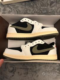 Jordan Low Travis Scott