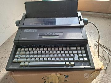 macchina da scrivere Olivetti ET personal 540