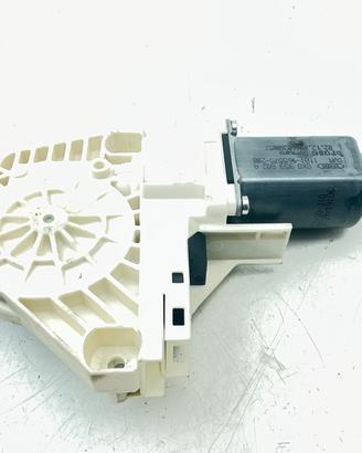 MOTORINO ALZAVETRO ANTERIORE DESTRA AUDI A4 Berlin