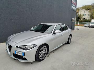 Alfa Romeo Giulia super 150 cv automatica