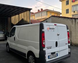 RENAULT Trafic 2011