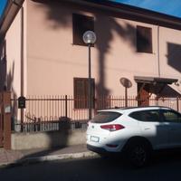 Primo piano, 6 letti, posto auto, 200mt dal mare