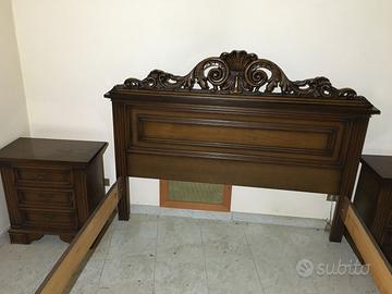 CAMERA DA LETTO COMODINI ARMADIO MOBILI IN LEGNO
