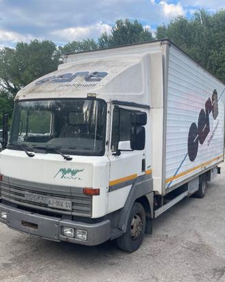 NISSAN L50 L50 4.0 DIESEL 90 CV PATENTE C PREZZ