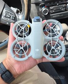 DJI Neo con DJI care 580 giorni rimanenti