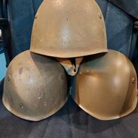 Lotto 3 Elmetti Italiani M33