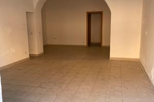 Nettuno Locale box garage magazzino 55mq