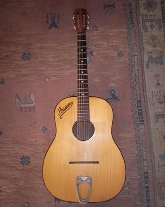 Chitarra acustica wintage