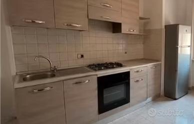 TRILOCALE con TERRAZZO in zona - PRATI