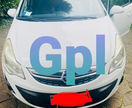 OPEL CORSA 4a serie GPL 1.2 Benzina.Neopatentati