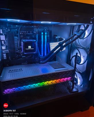 computer fisso gaming 9070xt+7 7800x3d