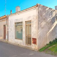 Centro- Locale commerciale al piano terra