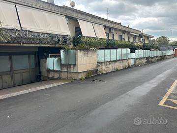 RAPISARDI: V.F.Bandiera-Vani 2+terrazzo+garage