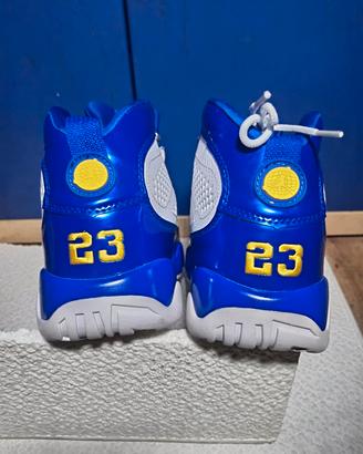 scarpe sportive 
