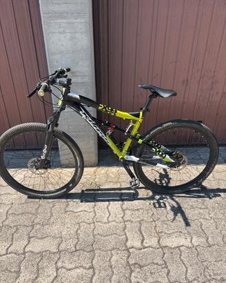 Bici biammortizzata