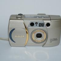 Fotocamera analogica Nikon Lite Touch Zoom 70Ws