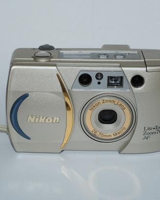 Fotocamera analogica Nikon Lite Touch Zoom 70Ws