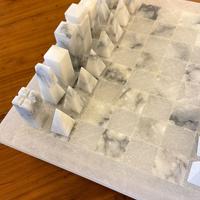 Scacchiera in alabastro di Volterra