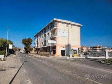 Locale commerciale 440 mq Francavilla al mare